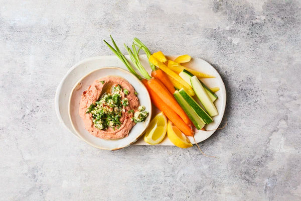 Paprika-Hummus | ©GU/StockFoodStudios/ Meike Bergmann